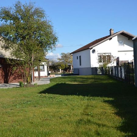Kinderlachen Garantiert Lutzmannsburg Exterior photo
